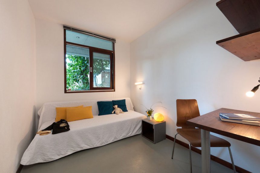 Studio Portokali (Orange)